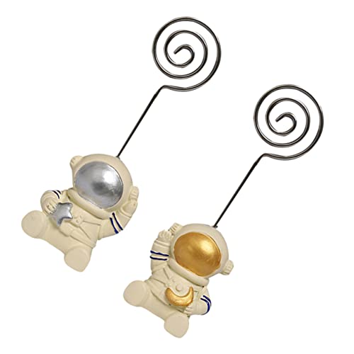 CAXUSD 1 Set 2 Stück Astronauten Visitenkartenhalter Schreibtischschmuck Kleine Figuren Heimdekoration Memo Clip Hochzeitsdekorationen Für Zeremonien Hochzeitsnamenshalter CAXUSD 1 Set 2 Stück Astronauten Visitenkartenhalter Schreibtischschmuck Kleine Figuren Heimdekoration Memo Clip Hochzeitsdekorationen Für Zeremonien Hochzeitsnamenshalter von CAXUSD