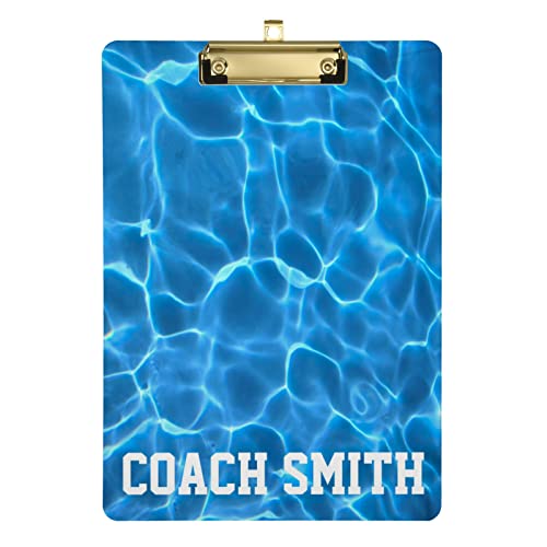 Personalisiertes Klemmbrett aus Acryl, für Schwimmbad oder Tauchertrainer, A4, Standardgröße, dekorative Klemmbretter – 22,9 x 31,8 cm mit flachem Metallclip von CHIFIGNO