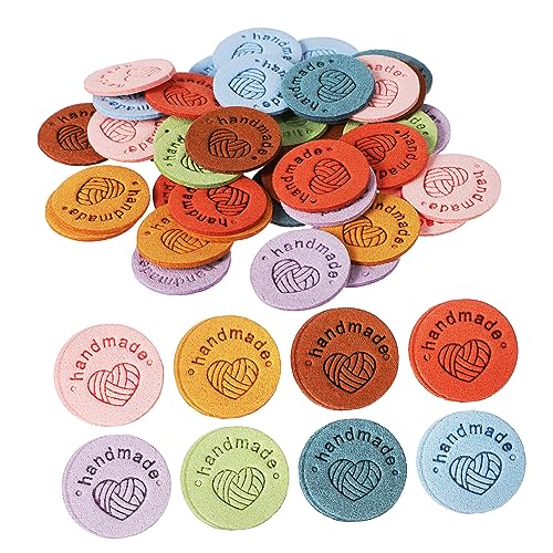 CLISPEED 40 Stück Handgefertigte Bunte Kunstleder Labels mit Löchern Weiche Stoff Näh Etiketten für DIY Kleidung Stricken Häkelarbeiten Vielseitige Textilaufkleber zur Kleidungsdekoration CLISPEED 40 Stück Handgefertigte Bunte Kunstleder Labels mit Löchern Weiche Stoff Näh Etiketten für DIY Kleidung Stricken Häkelarbeiten Vielseitige Textilaufkleber zur Kleidungsdekoration von CLISPEED