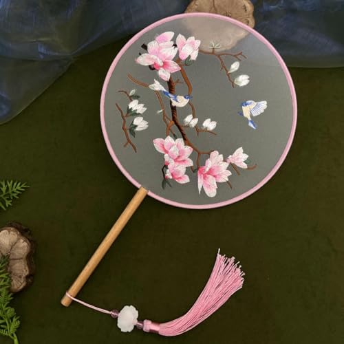CRRHSADEP Alter Stil Fan Suzhou doppelseitige Stickerei Gruppe Fan Tanz spezielle chinesische Stil Hanfu qipao klassische runde Fan Sommer Fan CRRHSADEP Alter Stil Fan Suzhou doppelseitige Stickerei Gruppe Fan Tanz spezielle chinesische Stil Hanfu qipao klassische runde Fan Sommer Fan von CRRHSADEP