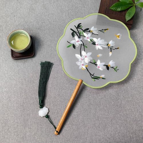 CRRHSADEP Alter Stil Fan Suzhou doppelseitige Stickerei Gruppe Fan Tanz spezielle chinesische Stil Hanfu qipao klassische runde Fan Sommer Fan CRRHSADEP Alter Stil Fan Suzhou doppelseitige Stickerei Gruppe Fan Tanz spezielle chinesische Stil Hanfu qipao klassische runde Fan Sommer Fan von CRRHSADEP