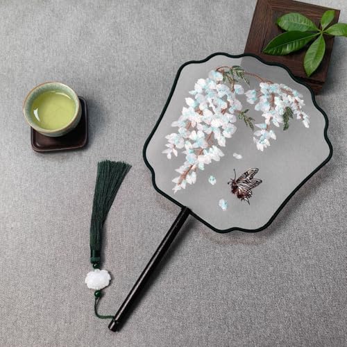CRRHSADEP Alter Stil Fan Suzhou doppelseitige Stickerei Gruppe Fan Tanz spezielle chinesische Stil Hanfu qipao klassische runde Fan Sommer Fan CRRHSADEP Alter Stil Fan Suzhou doppelseitige Stickerei Gruppe Fan Tanz spezielle chinesische Stil Hanfu qipao klassische runde Fan Sommer Fan von CRRHSADEP