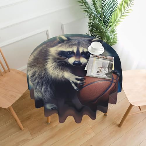 CSGJMYGS Lustige Tischdecke mit Waschbär-Basketball-Druck, auslaufsicher, Wasser-Tischdecke, dekorative Stoff-Tischdecke für Zuhause, Küche, Innen- und Außenbereich, Esstisch, 152,4 cm CSGJMYGS Lustige Tischdecke mit Waschbär-Basketball-Druck, auslaufsicher, Wasser-Tischdecke, dekorative Stoff-Tischdecke für Zuhause, Küche, Innen- und Außenbereich, Esstisch, 152,4 cm von CSGJMYGS