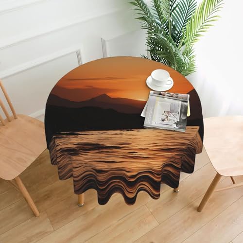CSGJMYGS Tischdecke, Motiv: Berge und Wasser bei Sonnenuntergang, auslaufsicher, dekorative Stoff-Tischdecke für Zuhause, Küche, Innen- und Außenbereich, Esstisch, 152,4 cm CSGJMYGS Tischdecke, Motiv: Berge und Wasser bei Sonnenuntergang, auslaufsicher, dekorative Stoff-Tischdecke für Zuhause, Küche, Innen- und Außenbereich, Esstisch, 152,4 cm von CSGJMYGS