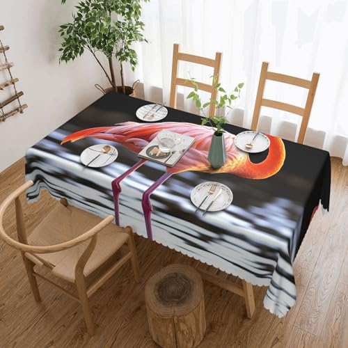 Csgjmygs Tischdecke mit schönem Flamingo-Druck, auslaufsicher, wasserfest, dekorative Stoff-Tischdecke für Zuhause, Küche, Innen- und Außenbereich, Esstisch, 137 x 183 cm Csgjmygs Tischdecke mit schönem Flamingo-Druck, auslaufsicher, wasserfest, dekorative Stoff-Tischdecke für Zuhause, Küche, Innen- und Außenbereich, Esstisch, 137 x 183 cm von CSGJMYGS