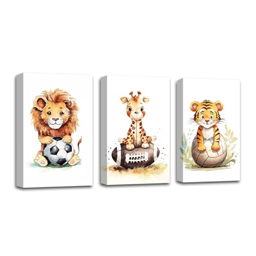CXHOSTENT Dschungeltiere Kinderzimmer Wanddekoration 3 teilig Löwe Giraffe Tiger mit Fußball Leinwand Wandbilder Aquarell Tier Wanddekoration (B, 30.00 x 40.00 cms x 3PCS) von CXHOSTENT