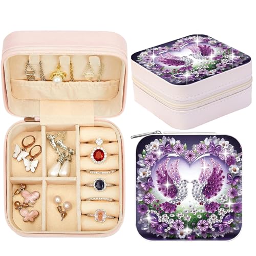 CXINLky Kleine Schmuckschatulle, Tragbare Diamond Painting Schmuckschatulle, PU Leder Mini Schmuckbox, Diamond Painting Aufbewahrungsbox für Ringe, Ohrringe, Halsketten-05-Lila Taube CXINLky Kleine Schmuckschatulle, Tragbare Diamond Painting Schmuckschatulle, PU Leder Mini Schmuckbox, Diamond Painting Aufbewahrungsbox für Ringe, Ohrringe, Halsketten-05-Lila Taube von CXINLky