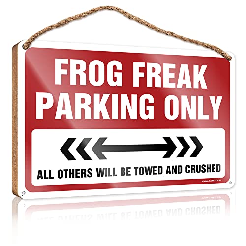 CakJuice Holzschild mit Aufschrift "Love Signs for Home Decor", Frosch, Freak Parking Only, für Jungenzimmer, Bauernhaus, Badezimmerschild (Größe: 23 x 35 cm) von CakJuice