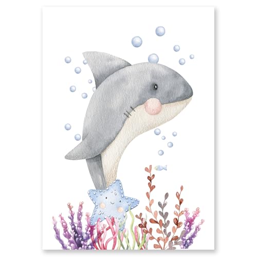 Hai Kinderbild für Kinderzimmer & Babyzimmer | Tier-Poster Bild für Kinder als Geschenk für Mädchen & Jungen | Süße Wand-Deko für eine fröhliche Atmosphäre | DIN A4 | Mit Bonusbild und Kindermappe Hai Kinderbild für Kinderzimmer & Babyzimmer | Tier-Poster Bild für Kinder als Geschenk für Mädchen & Jungen | Süße Wand-Deko für eine fröhliche Atmosphäre | DIN A4 | Mit Bonusbild und Kindermappe von Calmondo