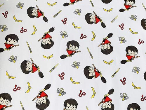 Harry Potter Besenstiel Schnatz aus 100 % Baumwolle, Digitaldruck, 110 cm breit, ideal zum Basteln, Tischdecke, Quilten, Nähen, Schneidern, Heimdekoration von Camelot Fabrics