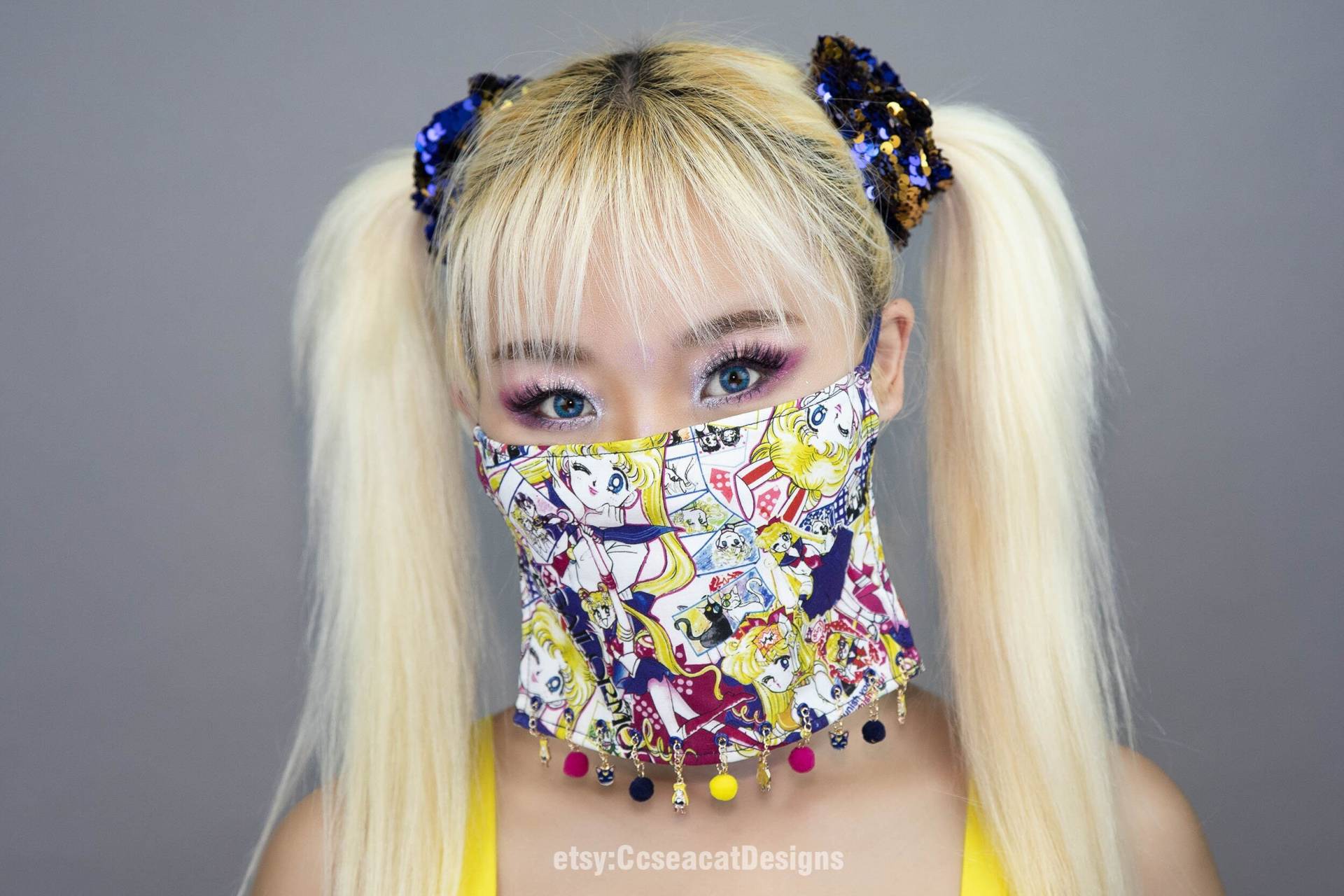 Kawaii Niedliche Sailor Moon Maske Bedeckung Mit Baumelnden Metall Und Luna von CcseacatDesigns