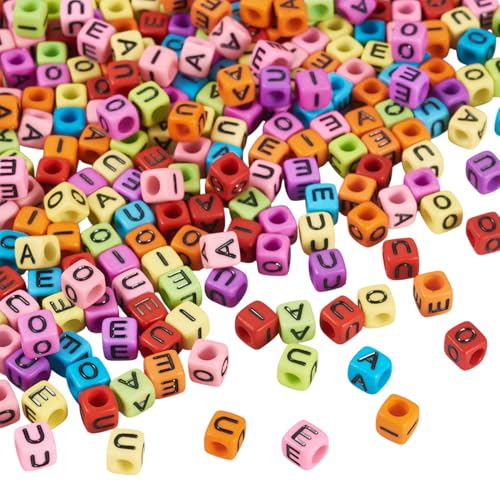 Cheriswelry AEIOU Vokalbuchstaben-Acrylperlen, würfelförmig, Regenbogenfarben, undurchsichtig, Alphabet, quadratisch, Abstandshalter, Großpackung für Schmuckherstellung, Handwerk, Armband, Handykette Cheriswelry AEIOU Vokalbuchstaben-Acrylperlen, würfelförmig, Regenbogenfarben, undurchsichtig, Alphabet, quadratisch, Abstandshalter, Großpackung für Schmuckherstellung, Handwerk, Armband, Handykette von Cheriswelry