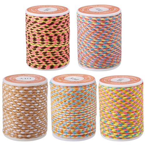 Cheriswelry Makramee-Seil, 1,5 mm, 4-lagig, gedreht, Polycotton, 20 m, geflochtenes Makramee-Seil, Metallic-Perlenfaden für handgefertigte Armbänder, Stricken, Wandbehang, Heimdekoration, Gelb Cheriswelry Makramee-Seil, 1,5 mm, 4-lagig, gedreht, Polycotton, 20 m, geflochtenes Makramee-Seil, Metallic-Perlenfaden für handgefertigte Armbänder, Stricken, Wandbehang, Heimdekoration, Gelb von Cheriswelry