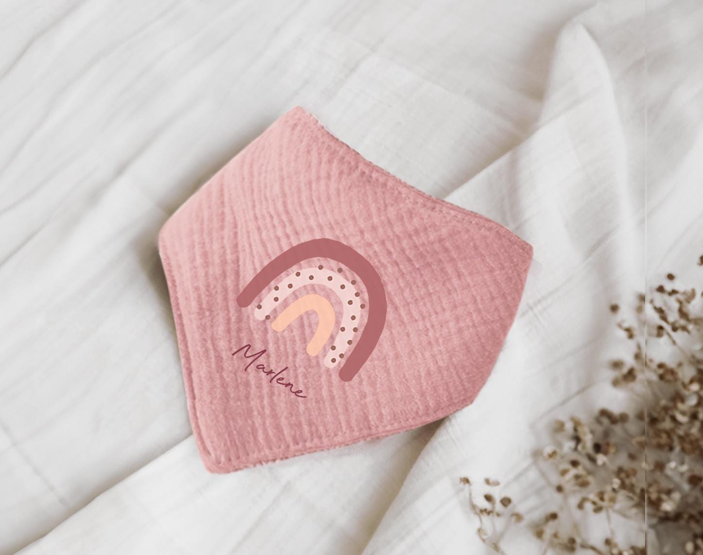 Namenstücher Personalisierbare Halstücher Aus Musselin Baby Und Kleinkind Dreieckstücher Spucktücher Baumwolle Lätzchen Gaze, Bild, Geschenk von CleoNoah
