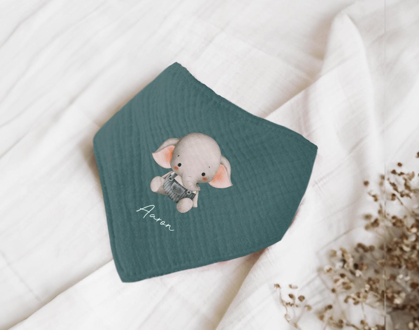 Namenstücher Personalisierbare Halstücher Aus Musselin Baby Und Kleinkind Dreieckstücher Spucktücher Baumwolle Lätzchen Gaze, Bild, Geschenk Namenstücher Personalisierbare Halstücher Aus Musselin Baby Und Kleinkind Dreieckstücher Spucktücher Baumwolle Lätzchen Gaze, Bild, Geschenk von CleoNoah