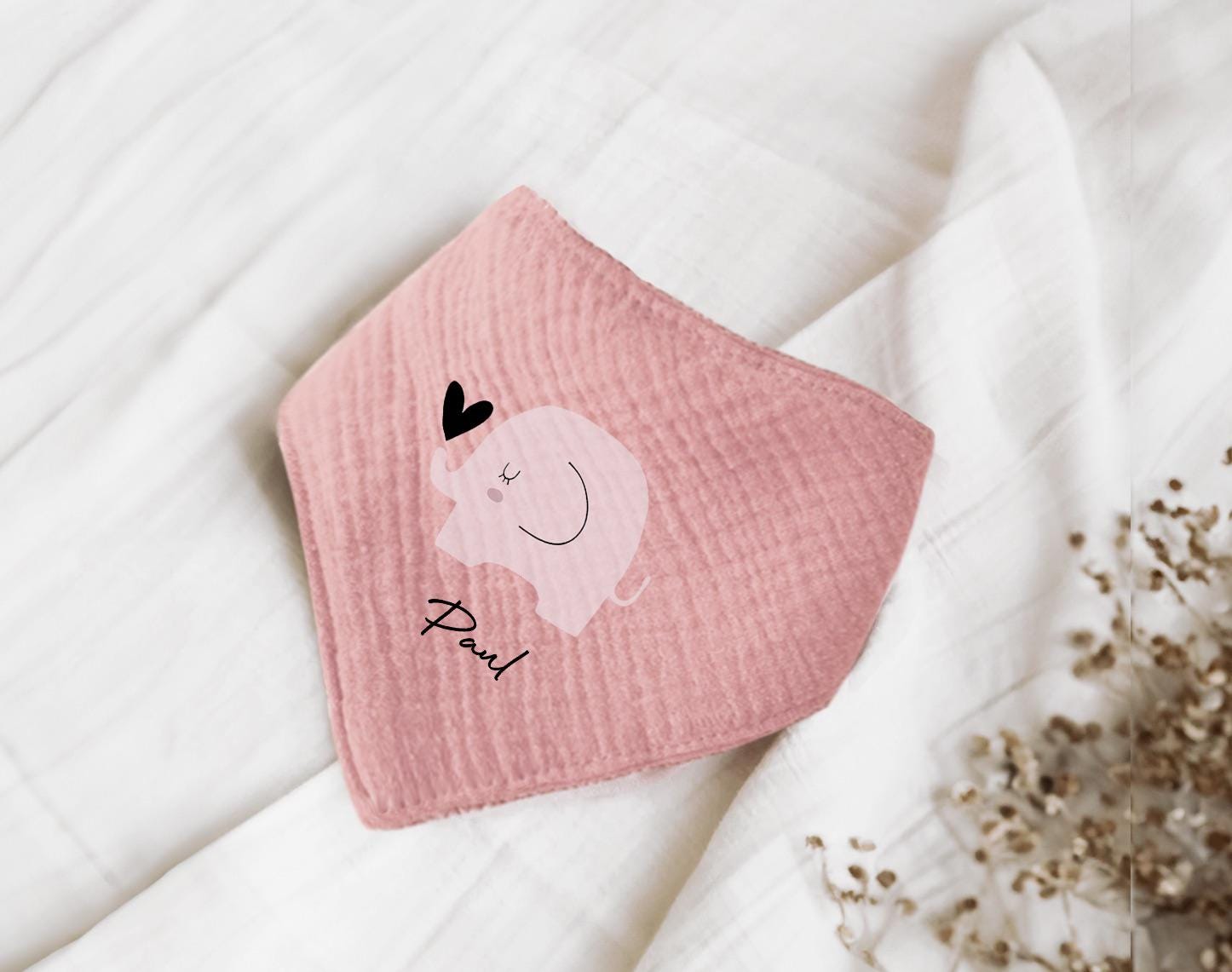 Namenstücher Personalisierbare Halstücher Aus Musselin Baby Und Kleinkind Dreieckstücher Spucktücher Baumwolle Lätzchen Gaze, Bild, Geschenk Namenstücher Personalisierbare Halstücher Aus Musselin Baby Und Kleinkind Dreieckstücher Spucktücher Baumwolle Lätzchen Gaze, Bild, Geschenk von CleoNoah