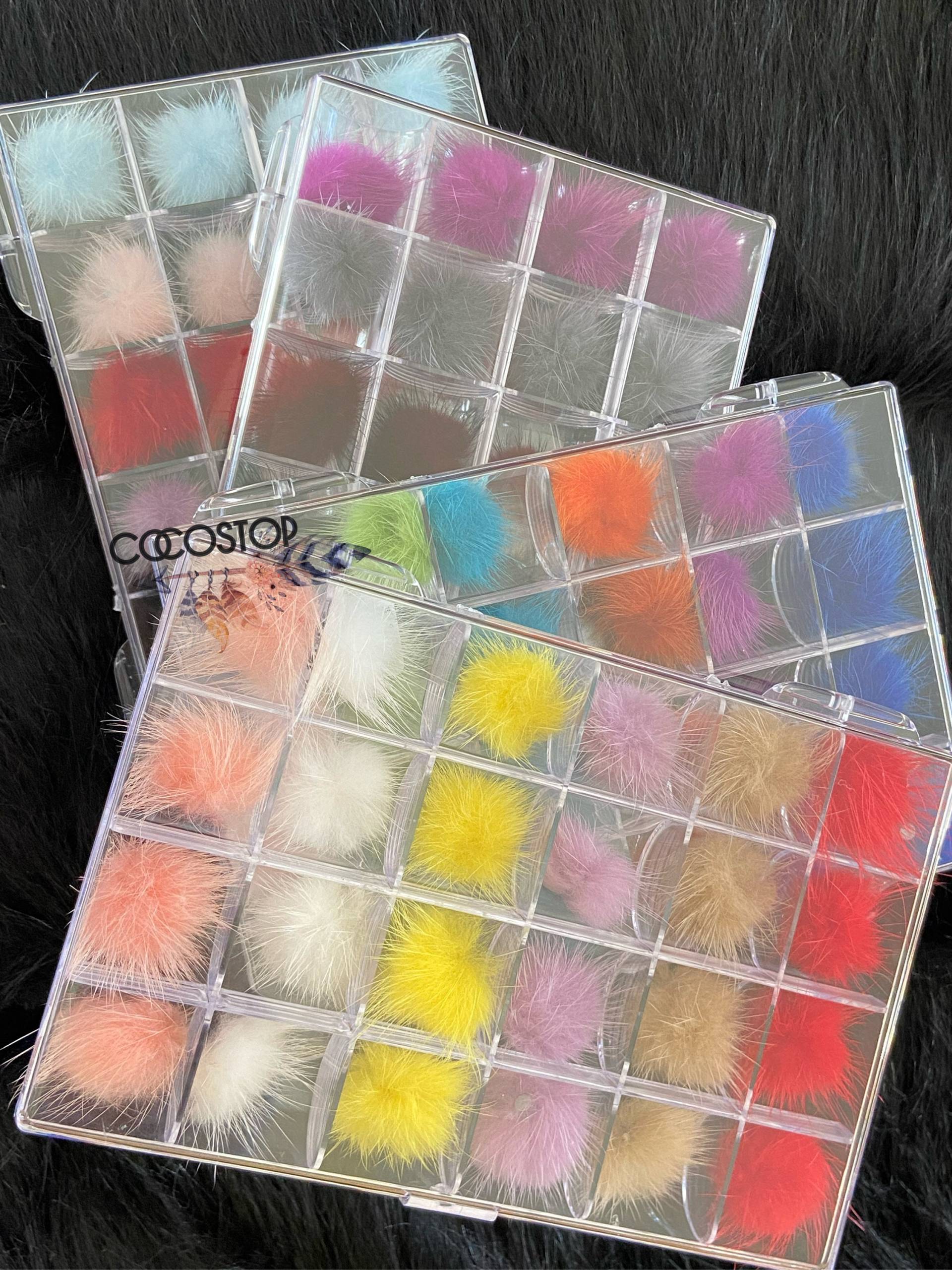 24 Stück Box Nagel Abnehmbare Pompom Nailart von CocoStop