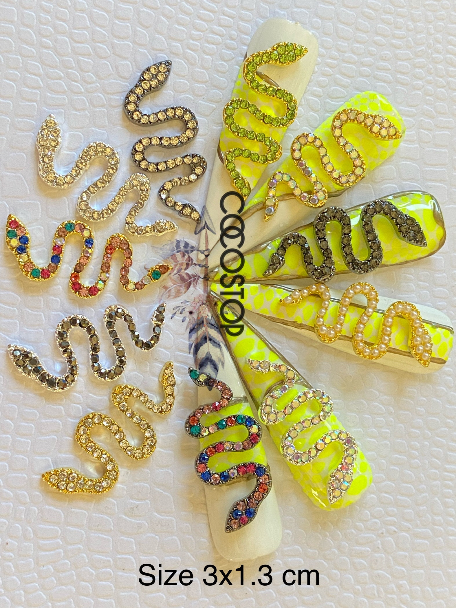 Große Schlange Zirkon 3D Nagel Charms Nailart Große Schlange Zirkon 3D Nagel Charms Nailart von CocoStop