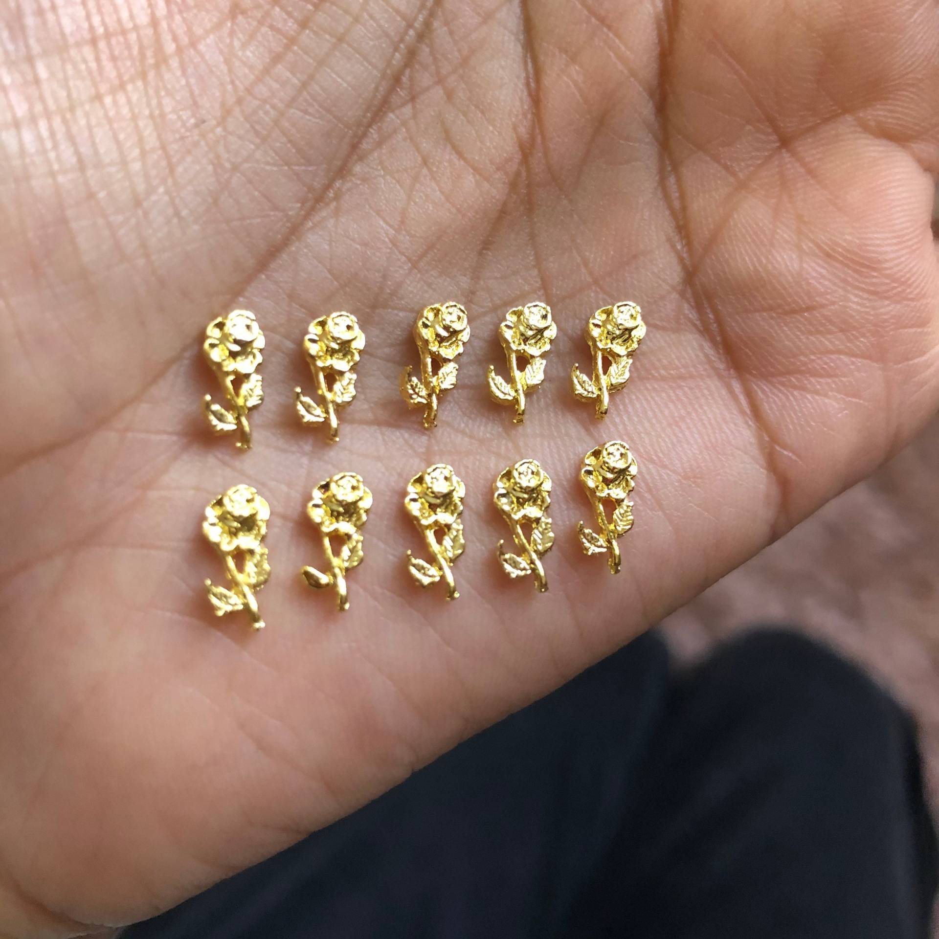 Gold Blüten Charms Für Nail Art - 20stk von CometNailSupply