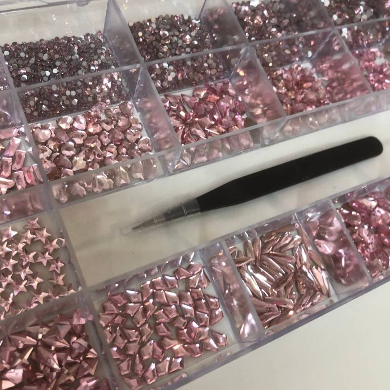 Light Pink Strass-Kristall-Set von CometNailSupply