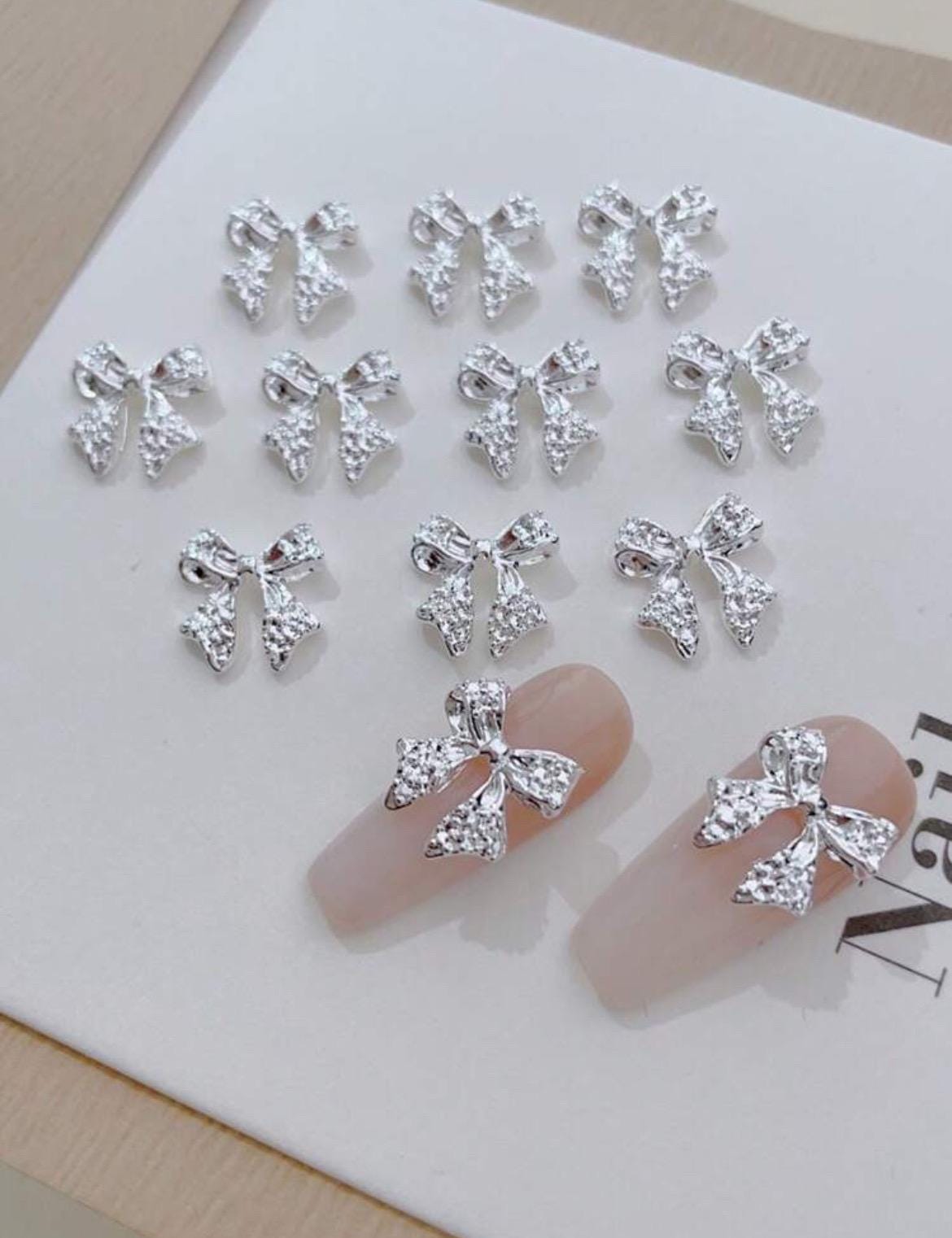 Bow Schleifen Silber Nail Charms Bow Schleifen Silber Nail Charms von Cosi17