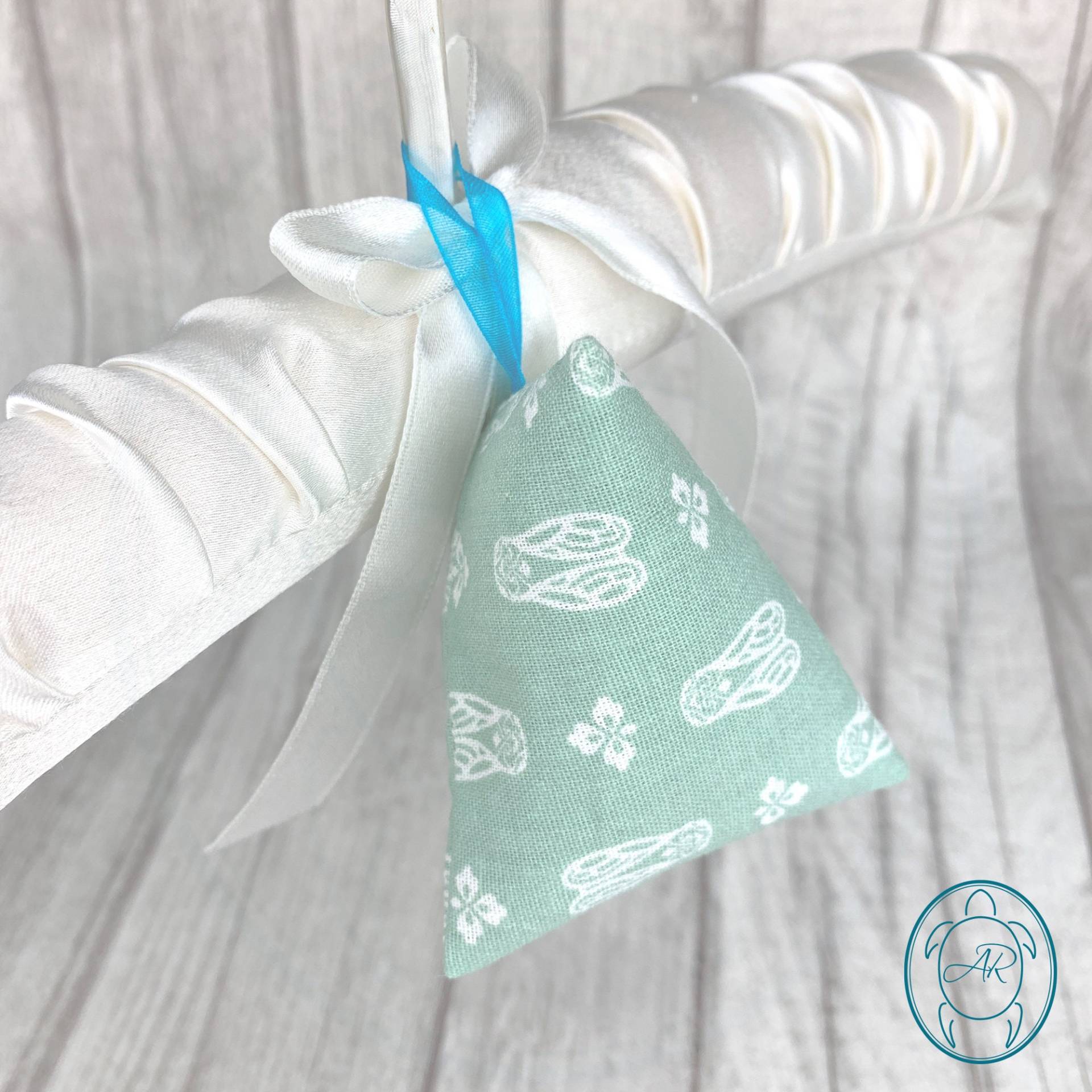 Lavendelsäckchen Für Den Kleiderbügel, Lavendelkissen, Lavendel, Geschenkidee, Produkt Der Provence Lavendelsäckchen Für Den Kleiderbügel, Lavendelkissen, Lavendel, Geschenkidee, Produkt Der Provence von CoucouChouchouShop