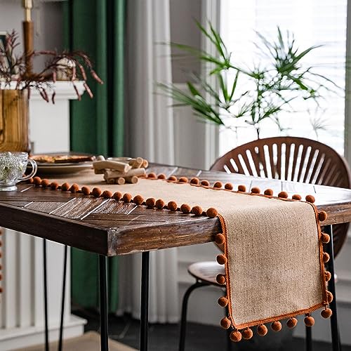 Cozomiz Streifenmuster Tischdecke mit Pompons Eckig Abwaschbar Tischtuch Pflegeleicht Schmutzabweisend Rechteckig Tischwäsche Tapisserie 30x300cm Braun mit Orange Pompons Cozomiz Streifenmuster Tischdecke mit Pompons Eckig Abwaschbar Tischtuch Pflegeleicht Schmutzabweisend Rechteckig Tischwäsche Tapisserie 30x300cm Braun mit Orange Pompons von Cozomiz