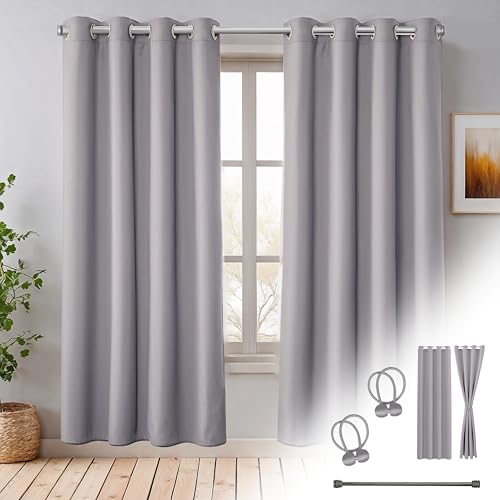 Cozyor Praktisches Set ohne Bohren: 2X Vorhang + 1x Klemmstange Silber 70-120 cm + 2X Raffhalter mit Magnet Blickdicht & verdunkelnd, als Raumteiler, Fenster & Tür Hellgrau Thermovorhang 200x135cm von Cozyor