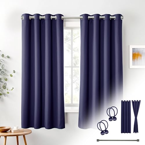 Praktisches Set ohne Bohren: 2x Vorhang + 1x Klemmstange silber 70-120 cm + 2x Raffhalter mit Magnet blickdicht & verdunkelnd, als Raumteiler, Fenster & Tür Blau Thermovorhang 175x135cm von Cozyor
