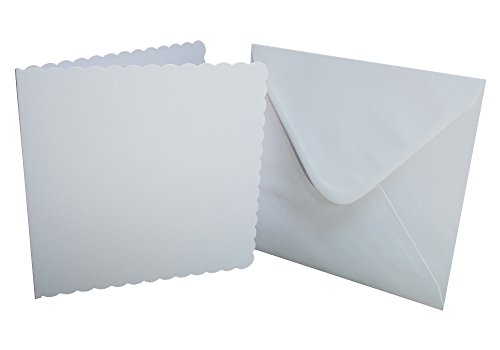 Crafts UK 839 8 x 8 Zoll Scalloped Card und Envelope Packung mit 25 - Weiß von Crafts UK