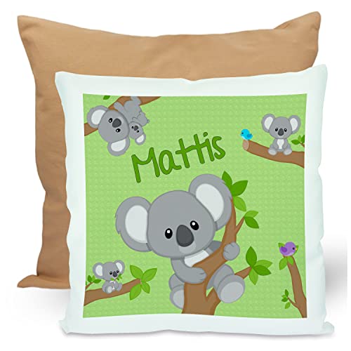 CreaDesign, Kinder Kissen 40x40 cm personalisiert mit Namen, Kinderzimmer Deko Kissen Kinder mit Füllung Federn, Motiv Koala Bär Junge, Rückenfarbe Beige CreaDesign, Kinder Kissen 40x40 cm personalisiert mit Namen, Kinderzimmer Deko Kissen Kinder mit Füllung Federn, Motiv Koala Bär Junge, Rückenfarbe Beige von CreaDesign