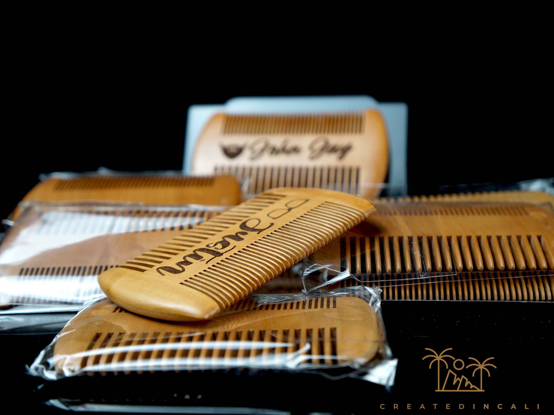 Bartkamm, Geschenk Für Papa, Gravierter Holzkamm, Bräutigam, Vatertagsgeschenk, Kamm, Personalisiertes Ihn Bartkamm, Geschenk Für Papa, Gravierter Holzkamm, Bräutigam, Vatertagsgeschenk, Kamm, Personalisiertes Ihn von CreatedInCali