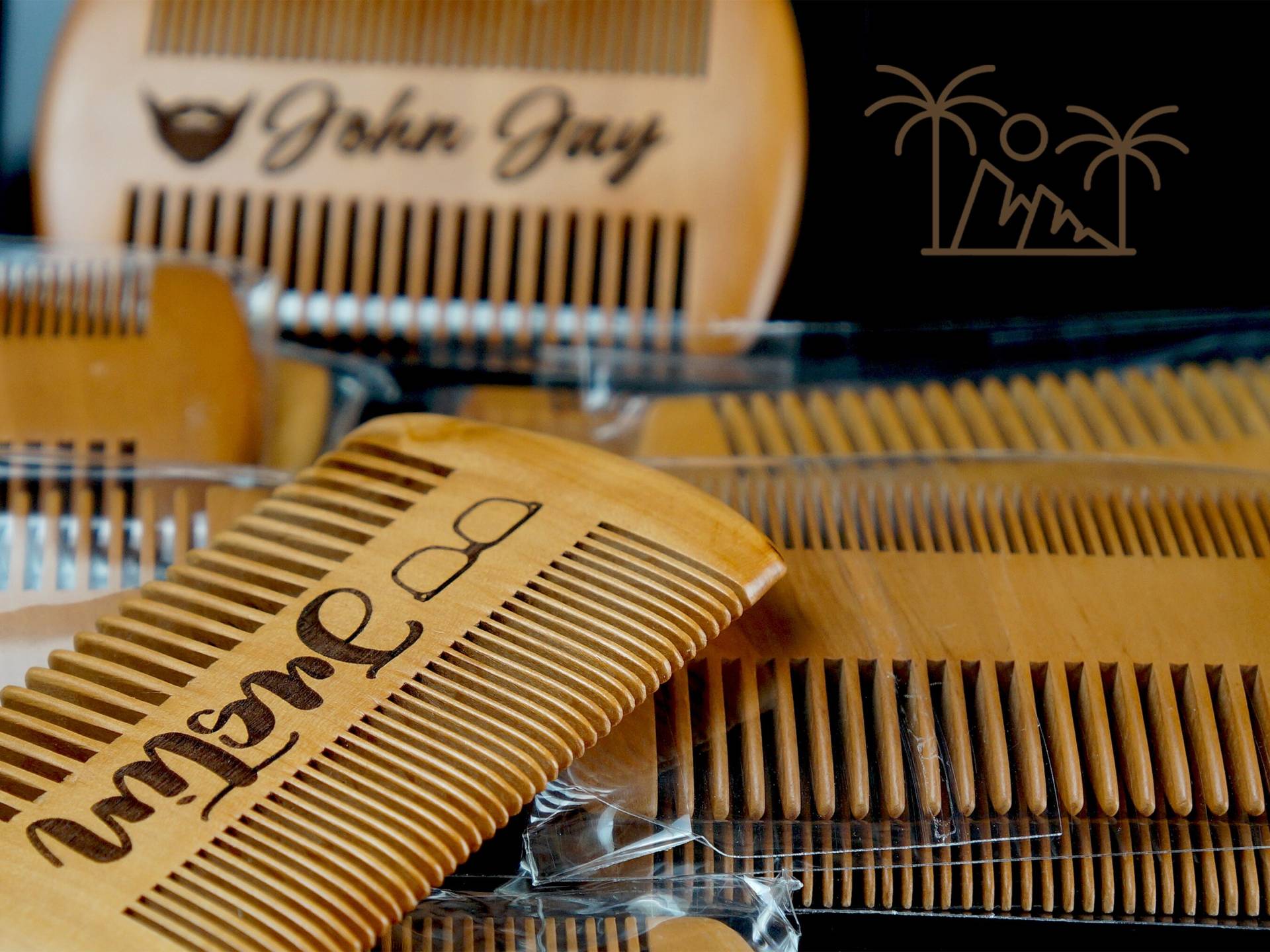 Personalisierter Bartkamm, Geschenk Für Papa, Graviertes Bräutigam, Vatertagsgeschenk, Ihn, Gravierter Kamm, Holzkamm, Holzkamm Personalisierter Bartkamm, Geschenk Für Papa, Graviertes Bräutigam, Vatertagsgeschenk, Ihn, Gravierter Kamm, Holzkamm, Holzkamm von CreatedInCali