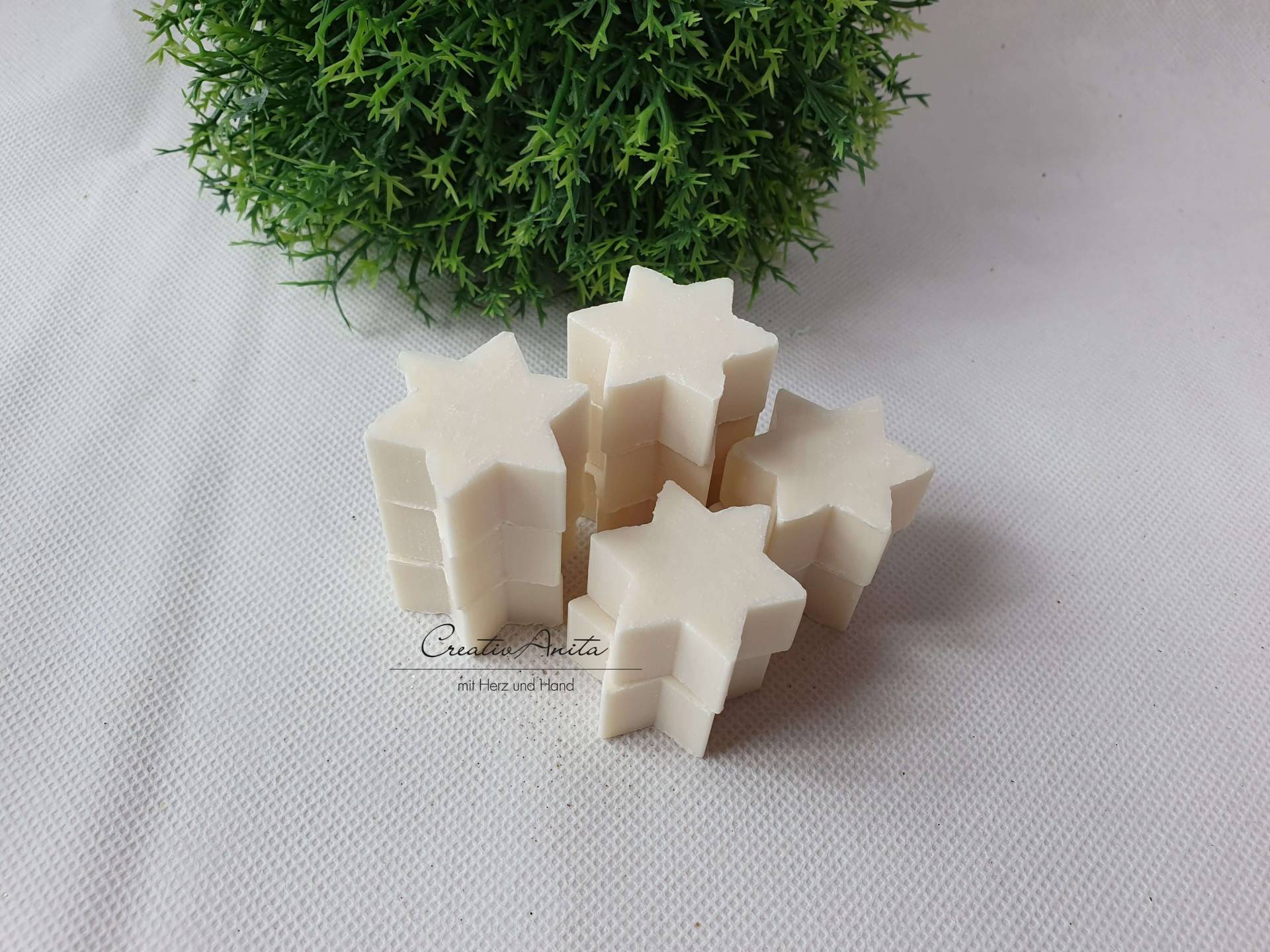 10 St. Sterne Seifensterne Schneerose Gastgeschenke - Weihnachten Schafmilchseife 10 St. Sterne Seifensterne Schneerose Gastgeschenke - Weihnachten Schafmilchseife von CreativAnita
