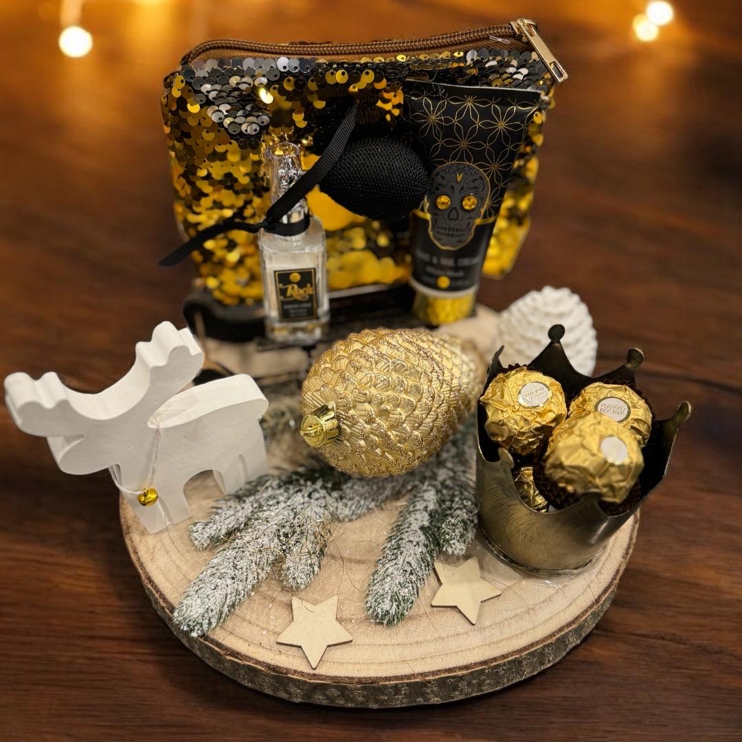 Geschenkset Beauty Weihnachten Skull Damen Variante 1 Artikel-Nr0047 Geschenkset Beauty Weihnachten Skull Damen Variante 1 Artikel-Nr0047 von Creativschuppen