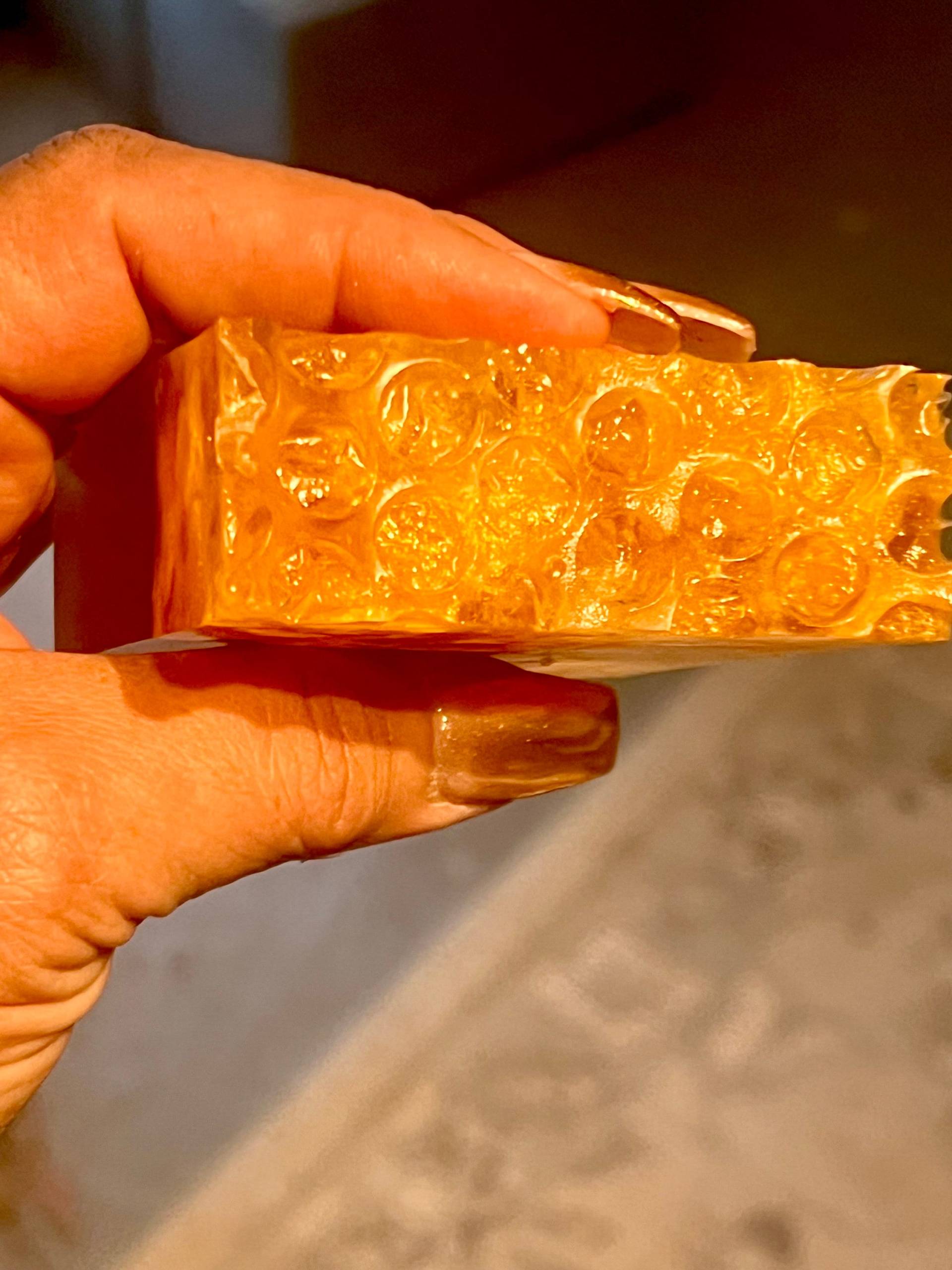 Honig-Kamm-Seife. 145 G Honig-Kamm-Seife. 145 G von CrelliUS
