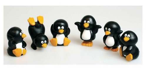 Tortenaufsatz Weihnachten Figur Pinguin sortiert 40mm Packung mit 6 von Culpitt