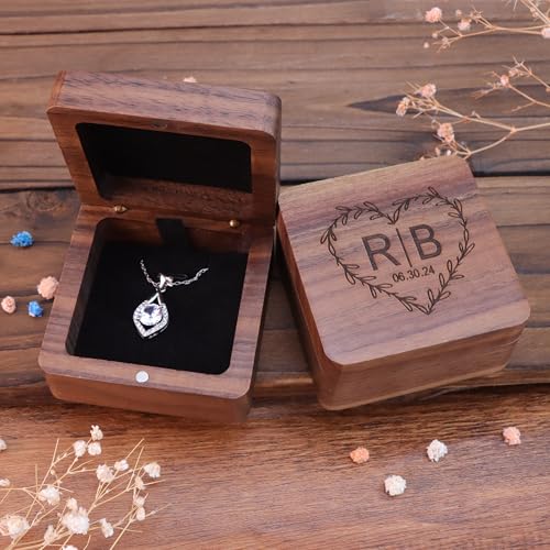 Custom System Personalisierte Holz-Schmuckschatulle für Mädchen/Mutter/Freundin, Holz-Geschenk-Box, Holz-Halsketten-Box, personalisiertes Geschenk, graviertes Halskettenetui Custom System Personalisierte Holz-Schmuckschatulle für Mädchen/Mutter/Freundin, Holz-Geschenk-Box, Holz-Halsketten-Box, personalisiertes Geschenk, graviertes Halskettenetui von Custom System