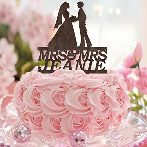 Hochzeitstortenaufsatz "Mrs and Mrs", 2 Bräute, Silhouette, LGBTQ, Hochzeitstag, Party-Dekoration, personalisierbar, Paarnamen, Datum, lesbisches Paar, Geschenke, Holz Hochzeitstortenaufsatz "Mrs and Mrs", 2 Bräute, Silhouette, LGBTQ, Hochzeitstag, Party-Dekoration, personalisierbar, Paarnamen, Datum, lesbisches Paar, Geschenke, Holz von CustonCares