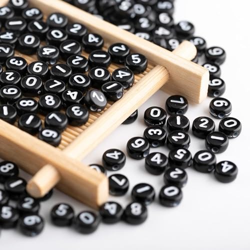 DAHI 800pcs Zahlenperlen Nummerperlen zum Auffädeln Mix 0-9 rund 7mm rund Perlen für DIY-Schmuck und DIY-Projekte (4 * 7 white-black) von DAHI