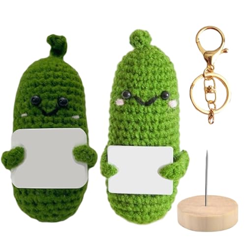 2 Stück Mini-Plüsch Figuren Set, Pocket Hug Positive Pickle mit Positiver Karte und Sockel, Emotional Support Pickle Schlüsselanhänger, Lustige Abschiedsgeschenk Kollegen für Geburtstag, Party 2 Stück Mini-Plüsch Figuren Set, Pocket Hug Positive Pickle mit Positiver Karte und Sockel, Emotional Support Pickle Schlüsselanhänger, Lustige Abschiedsgeschenk Kollegen für Geburtstag, Party von DALAETUS