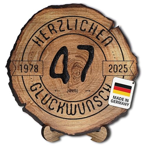 DARO Design – Baumscheibe mit Gravur für 47. Geburtstag – Geburtstags Geschenk aus Holz – Hochwertige Holz Geschenke mit Gravur ideal für Geburtstag – Dicke 6mm, Durchmesser 30cm – Made in Germany DARO Design – Baumscheibe mit Gravur für 47. Geburtstag – Geburtstags Geschenk aus Holz – Hochwertige Holz Geschenke mit Gravur ideal für Geburtstag – Dicke 6mm, Durchmesser 30cm – Made in Germany von DARO Design