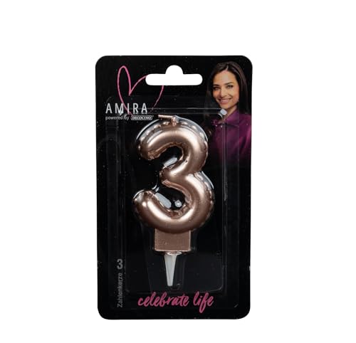 AMIRA powered by decocino - Zahlenkerze Rosegold No. 3 - elegante Party Deko für Geburtstage, Partys oder ein Jubiläum, ideal für Kuchen, Torten oder Muffins, 7cm hoch AMIRA powered by decocino - Zahlenkerze Rosegold No. 3 - elegante Party Deko für Geburtstage, Partys oder ein Jubiläum, ideal für Kuchen, Torten oder Muffins, 7cm hoch von DECOCINO