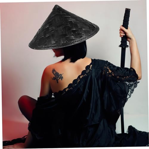 DECOMELODY Ninja Hut Geflochten Cosplay Dekorationshut Schwarz Handgefertigter Eleganter Partyhut für Bühne Kostüm Masquerade Langlebig und Stilvoll Zufällige Farbe Zufällige Farbe von DECOMELODY