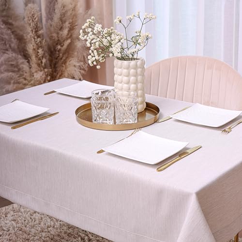 DECOOR Glatte, Matte, schmutzabweisende Tischdecke, 260 x 140 cm, Beige, veredelt mit Einer dekorativen 5 cm Breiten Lamelle, aus dickem Gewebe 220 g/m², 100% Polyester, hergestellt in EU DECOOR Glatte, Matte, schmutzabweisende Tischdecke, 260 x 140 cm, Beige, veredelt mit Einer dekorativen 5 cm Breiten Lamelle, aus dickem Gewebe 220 g/m², 100% Polyester, hergestellt in EU von DECOOR