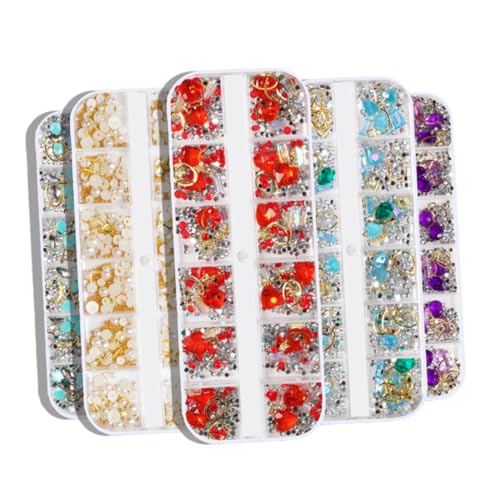 DECORNIJIA 5 Stück Teiliges Nagelkunst mit Perlen Strasssteinen und Nieten für DIY Maniküre Leichte Langlebige Nagel Deko für Natürliche und Künstliche Nägel Geeignet für Frauen und DECORNIJIA 5 Stück Teiliges Nagelkunst mit Perlen Strasssteinen und Nieten für DIY Maniküre Leichte Langlebige Nagel Deko für Natürliche und Künstliche Nägel Geeignet für Frauen und von DECORNIJIA