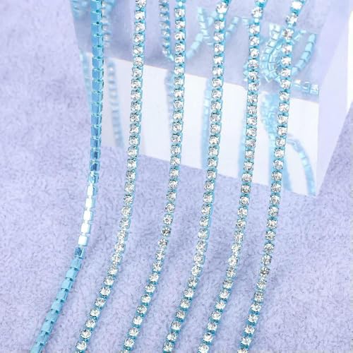1 Yard/5 Yards Kristall-Strasssteine, Steinbecherkette, Gold-Diamant-Strass, dekorative Applikation, Kristallbesatz für Kleider, Kristallblau, SS12 (3,0 mm), 1 Yard von DEFRTG