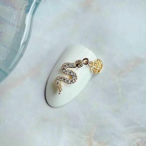 10 Stück Neujahr Schlange Gepard Kranz Zirkon Kristalle Metall Nägel Schmuck Dekorationen Nail Art Zubehör Charms Teile Zubehör-MG1322-1 10 Stück Neujahr Schlange Gepard Kranz Zirkon Kristalle Metall Nägel Schmuck Dekorationen Nail Art Zubehör Charms Teile Zubehör-MG1322-1 von DEFRTG