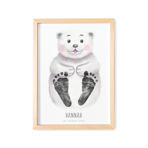 DEL MÀ Unique & Personal Fußabdruck Baby Tierbild personalisiertes Eisbär Bild für Babyzimmer Deko Kinderzimmer Neugeborenen Geschenk zur Geburt (OHNE FARBE | DIN A3) von DEL MÀ Unique & Personal