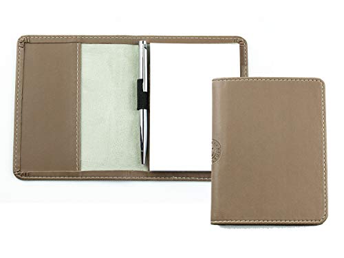 DELMON VARONE - Personalisierbares Notizblock Etui DIN A7 „EcoAppleLeather“ Braun, Recycled Öko Apfelleder Reporterblock nachfüllbar mit Mini Kugelschreiber, Stiftschlaufe, Einschubfach & Notizblöcke von DELMON VARONE - FINE LEATHERGOODS MADE IN GERMANY